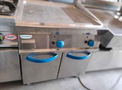 Kitchen equipments for sell