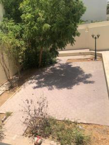 5 Bedroom Villa with Basement & Direct Accessto Swimming Pool